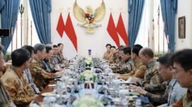 Pengusaha papan atas Korea Selatan yang tergabung dalam Federasi Industri Korea (Federation of Korean Industries/FKI) bertemu dengan Presiden RI Prabowo Subianto di Istana Merdeka. (Dok. Tim Media Prabowo)