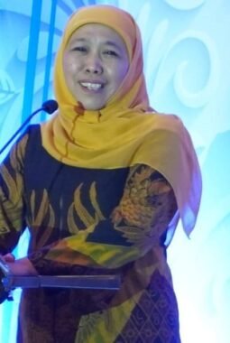 KPK Buka Peluang Periksa Khofifah soal Dana Hibah Jatim