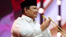 Presiden Prabowo resmikan produksi minyak Blok Cepu sebesar 180 ribu barel per hari demi wujudkan swasembada energi nasional. (Facebook.com @Prabowo Subianto)

