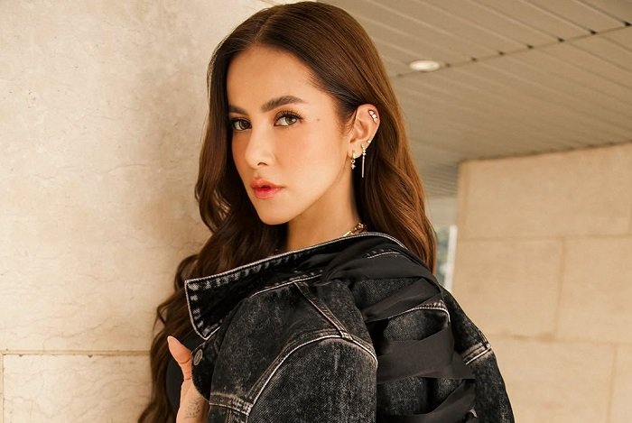 Olla Ramlan akhirnya buka suara soal gosip mesra yang bikin geger. (Instagram.com @ollaramlan)